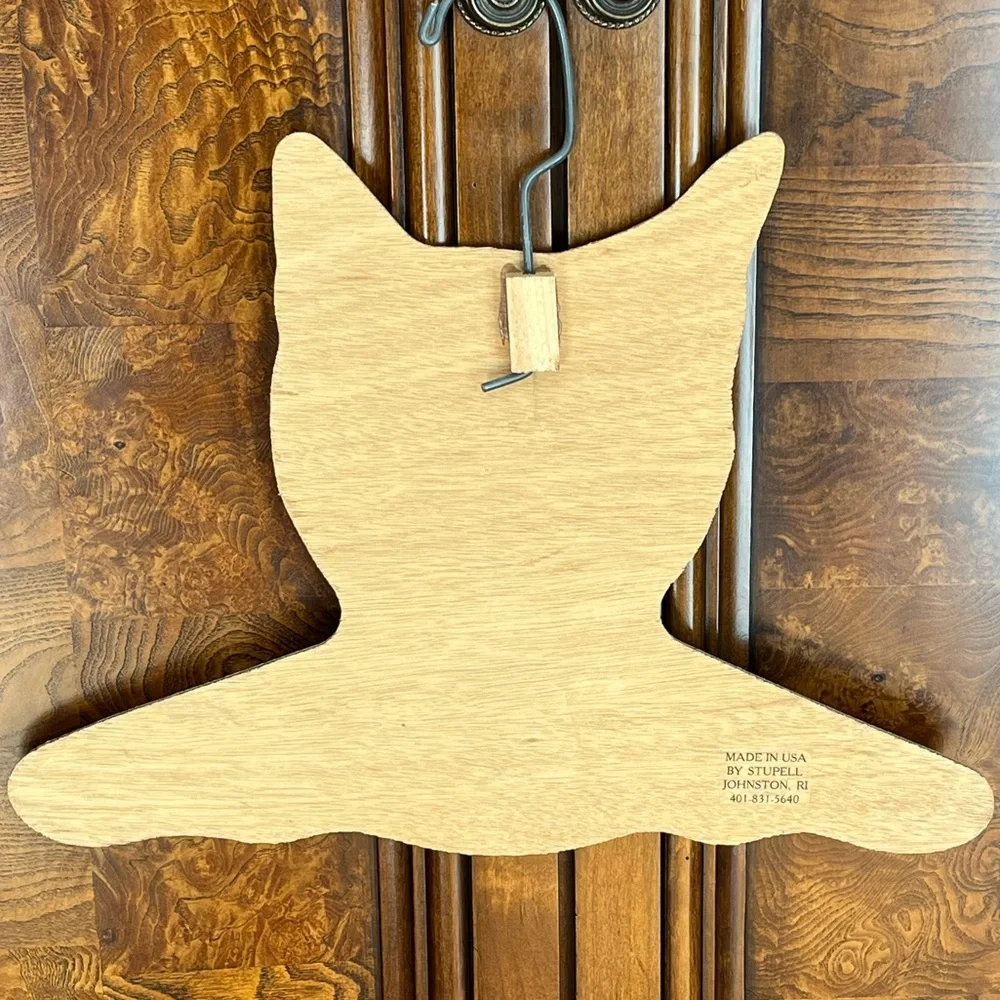 Vintage Annie Stupell Cat Wood Hanger 🐱 Animal Wooden Display Decor Made in USA